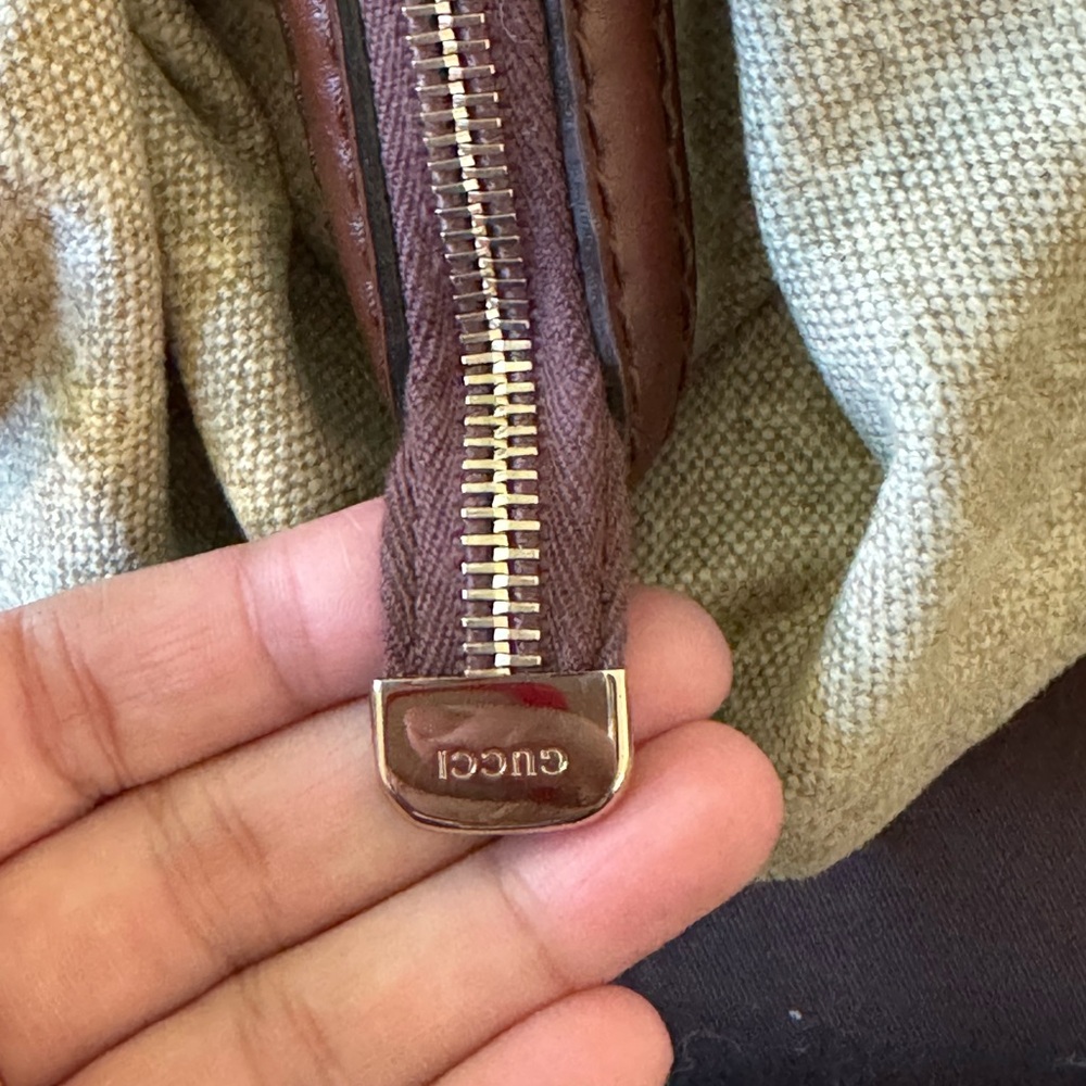 EUC Gucci GG Canvas Sukey Boston Bag (Beige) - Picture 9 of 16